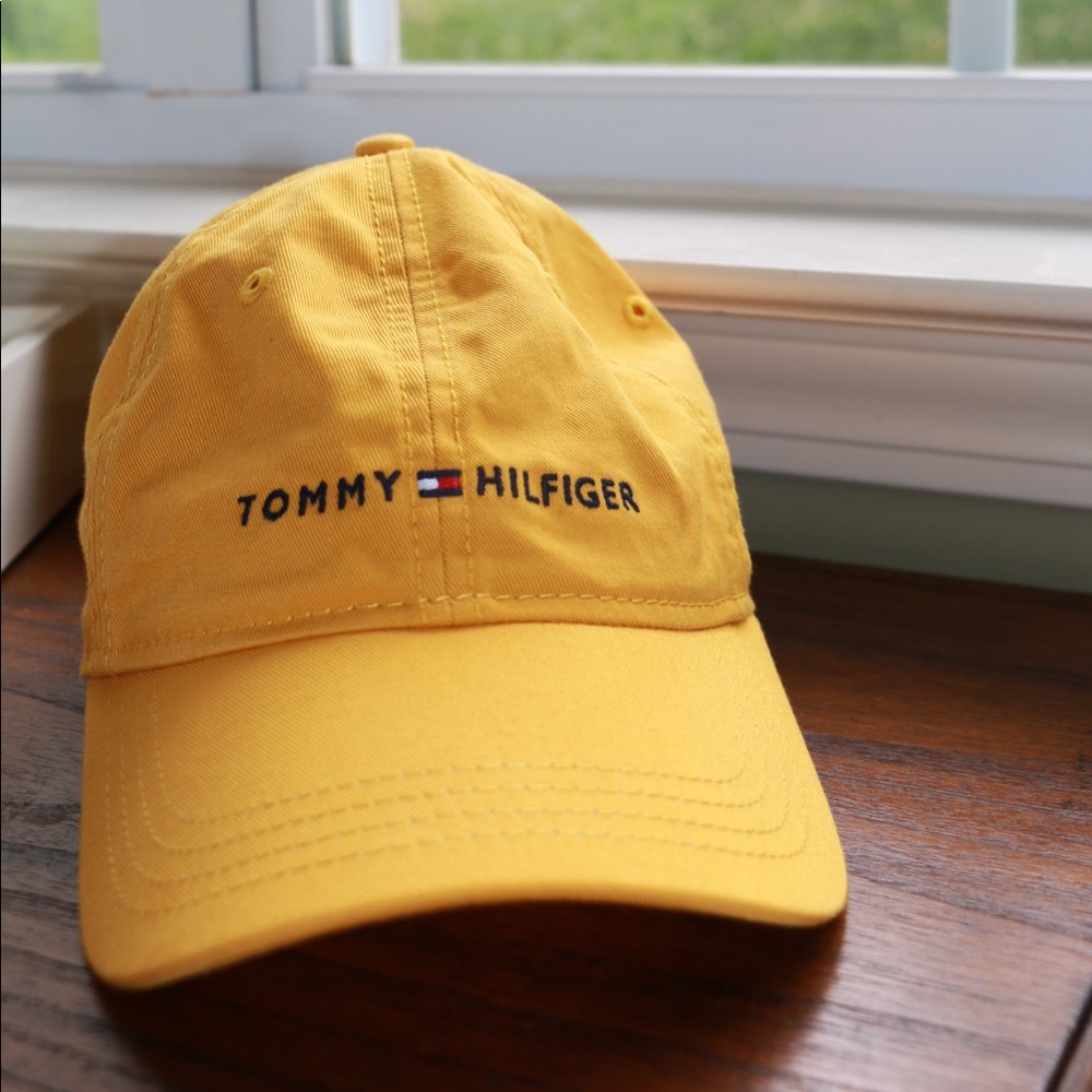 Tommy Hilfiger Hat - Picture 3 of 4